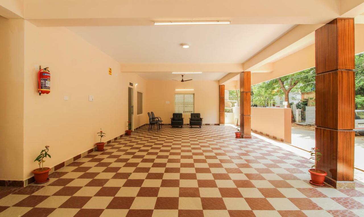 Itsy Hotels Riyas Grand Tirupati Eksteriør bilde