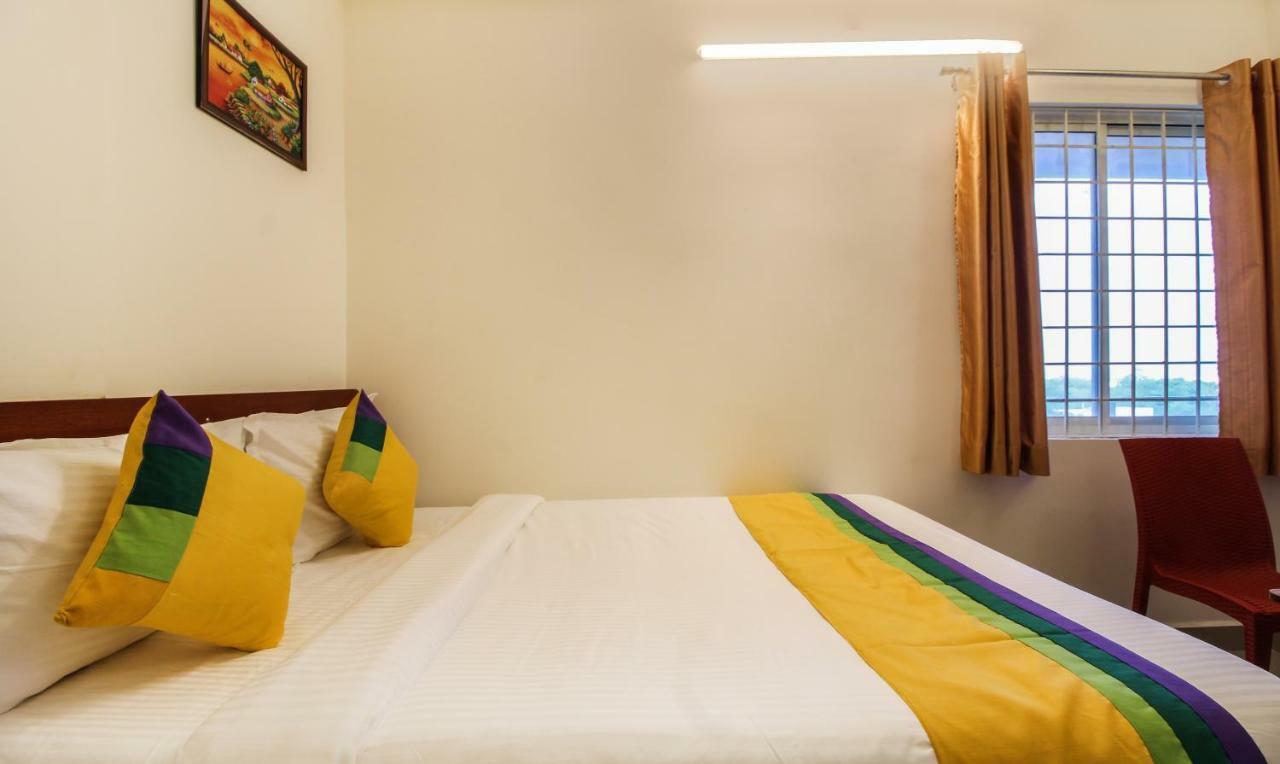 Itsy Hotels Riyas Grand Tirupati Eksteriør bilde